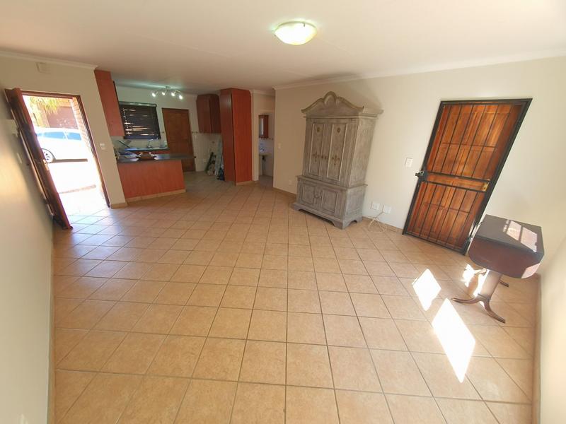 2 Bedroom Property for Sale in Montana Tuine Gauteng