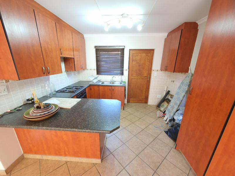 2 Bedroom Property for Sale in Montana Tuine Gauteng