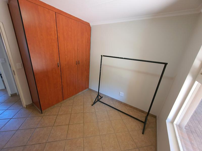 2 Bedroom Property for Sale in Montana Tuine Gauteng