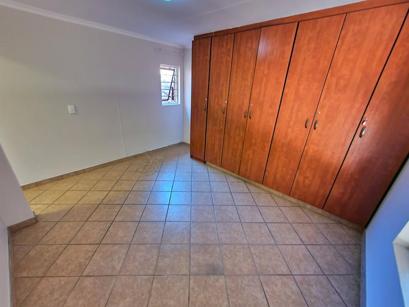 2 Bedroom Property for Sale in Montana Tuine Gauteng