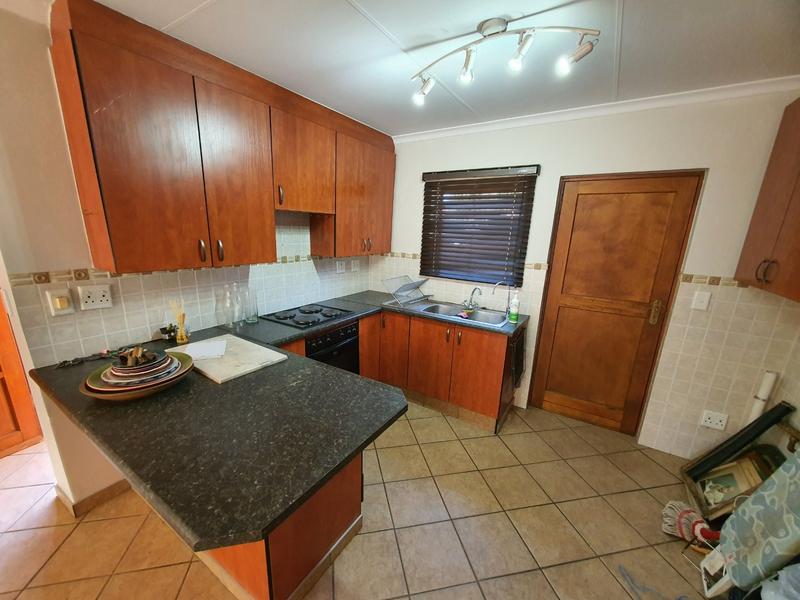 2 Bedroom Property for Sale in Montana Tuine Gauteng