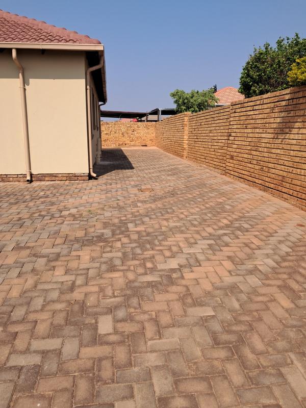 0 Bedroom Property for Sale in The Orchards Gauteng