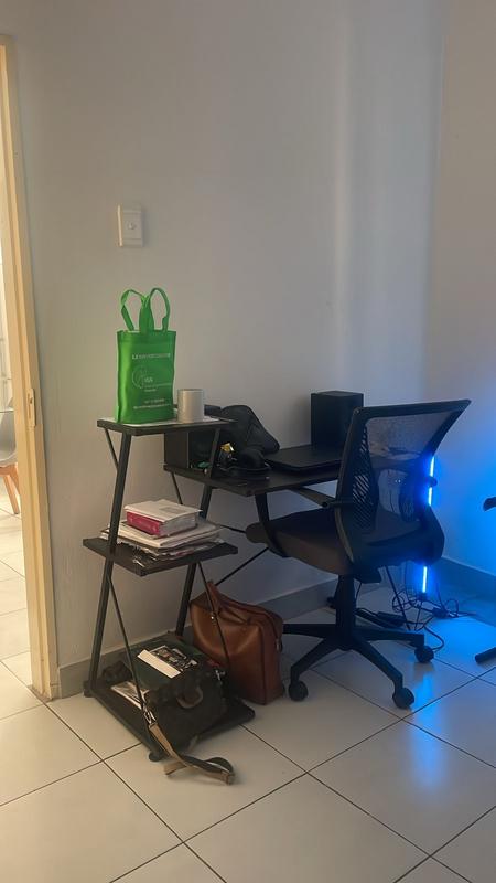 To Let 1 Bedroom Property for Rent in Kensington Gauteng
