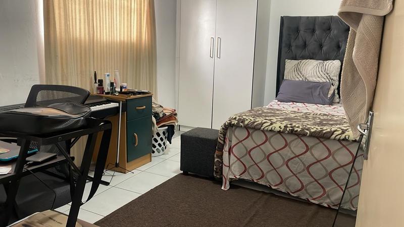 To Let 1 Bedroom Property for Rent in Kensington Gauteng