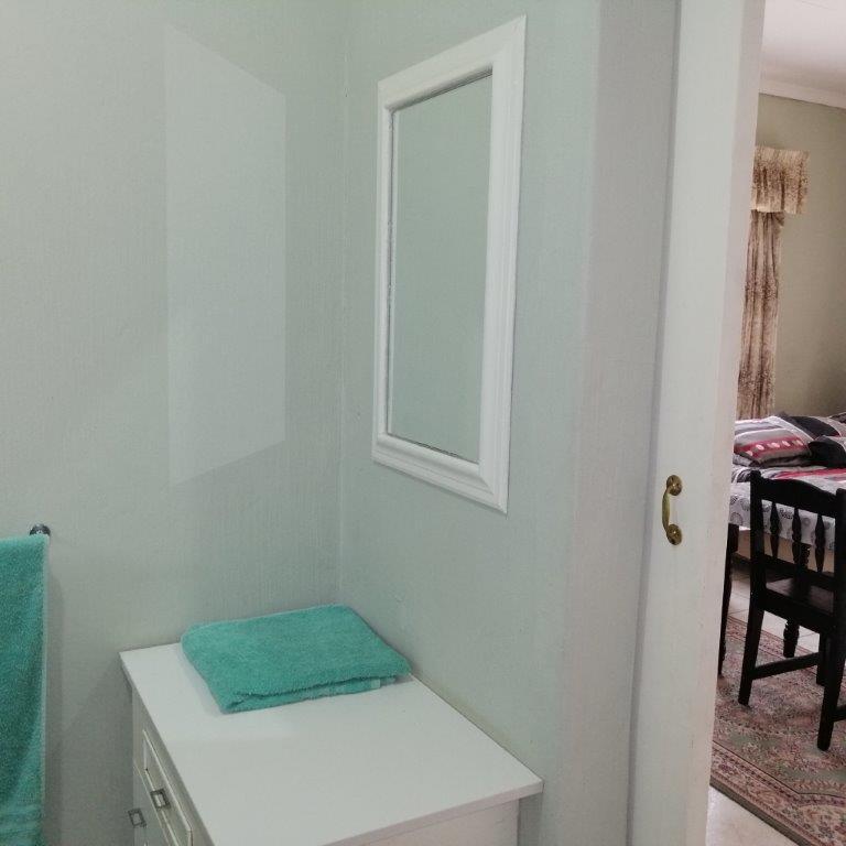 To Let 1 Bedroom Property for Rent in Eastleigh Ridge Gauteng