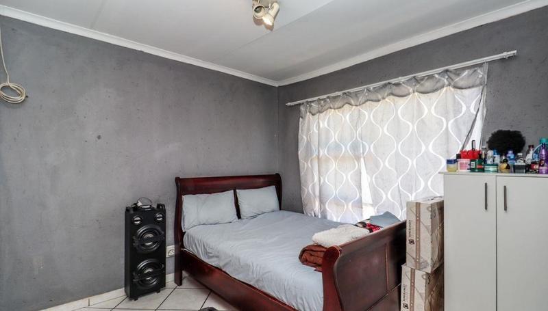 2 Bedroom Property for Sale in Croydon Gauteng