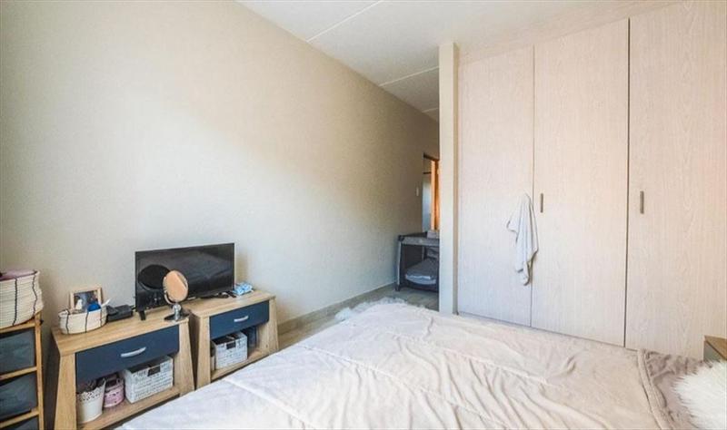 3 Bedroom Property for Sale in Beyers Park Gauteng