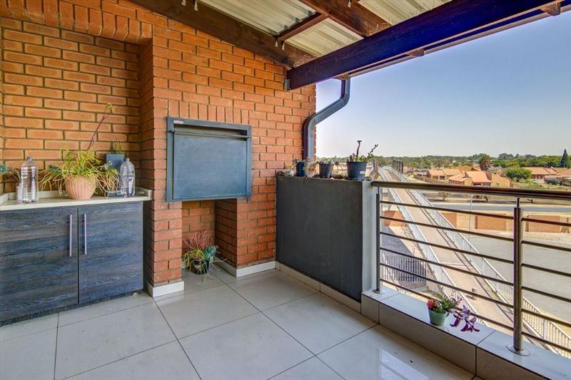 3 Bedroom Property for Sale in Eveleigh Gauteng