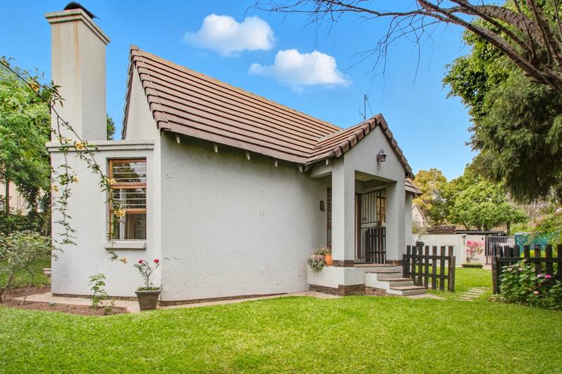 To Let 2 Bedroom Property for Rent in Douglasdale Gauteng