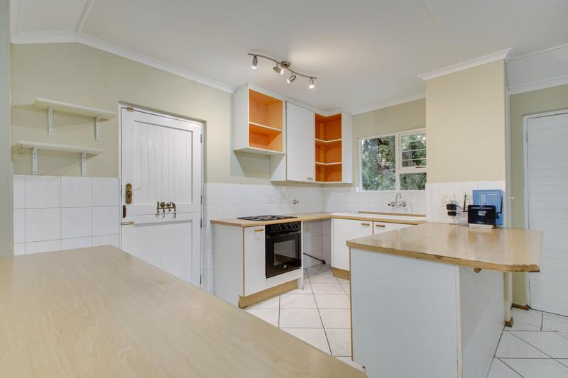 To Let 2 Bedroom Property for Rent in Douglasdale Gauteng