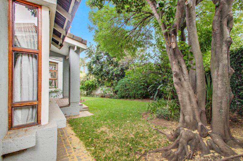 To Let 2 Bedroom Property for Rent in Douglasdale Gauteng
