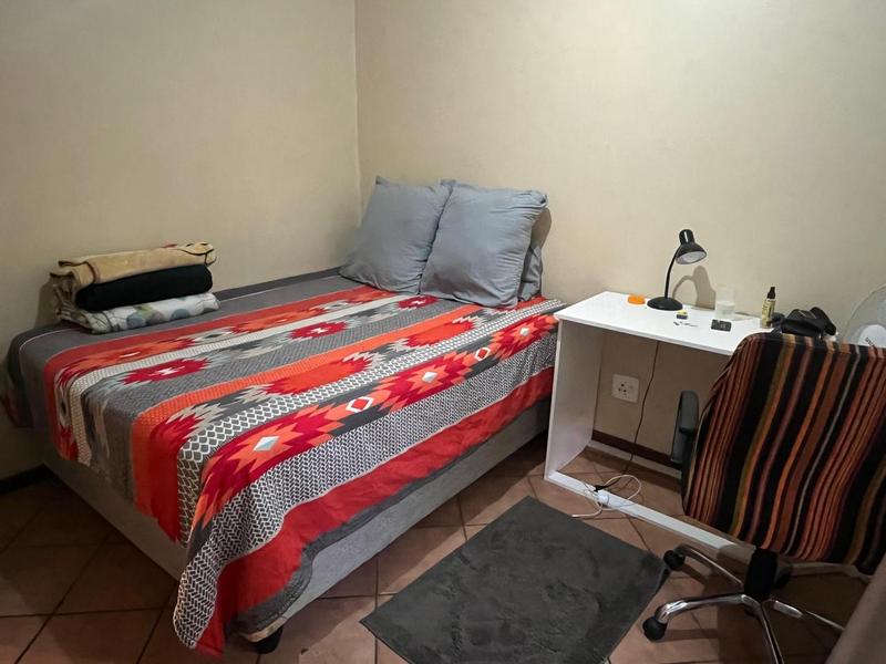 To Let 2 Bedroom Property for Rent in Olympus AH Gauteng