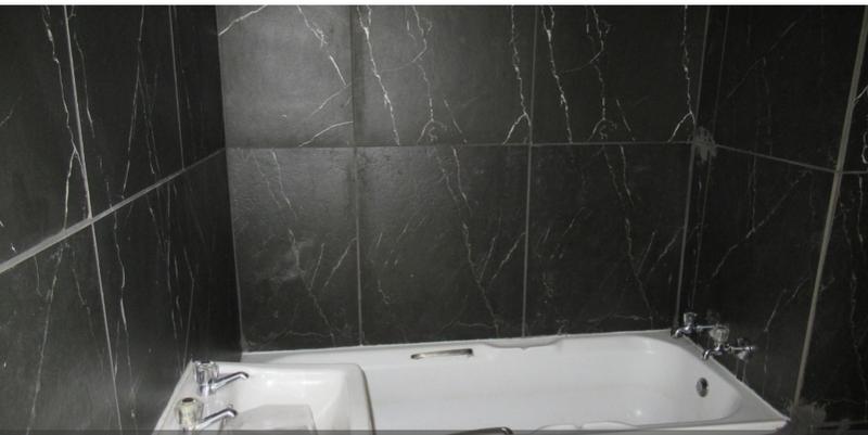 2 Bedroom Property for Sale in Suideroord Gauteng