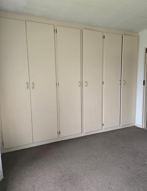 2 Bedroom Property for Sale in Dunnottar Gauteng