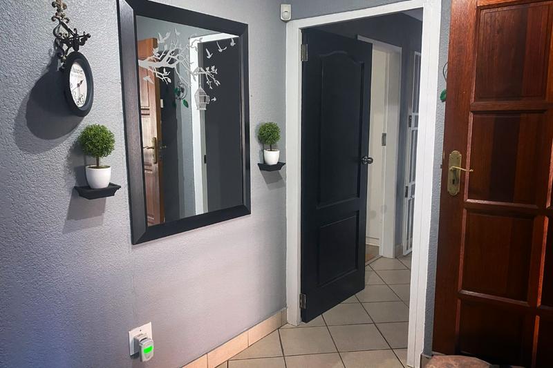 3 Bedroom Property for Sale in Dunnottar Gauteng