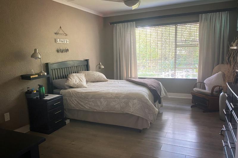 3 Bedroom Property for Sale in Dunnottar Gauteng