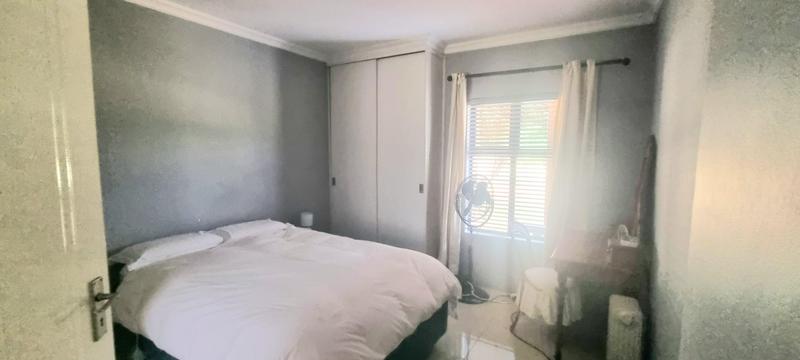 1 Bedroom Property for Sale in Zwartkop Golf Estate Gauteng