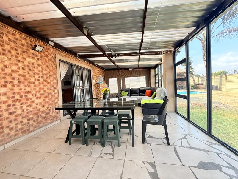 4 Bedroom Property for Sale in Terenure Gauteng