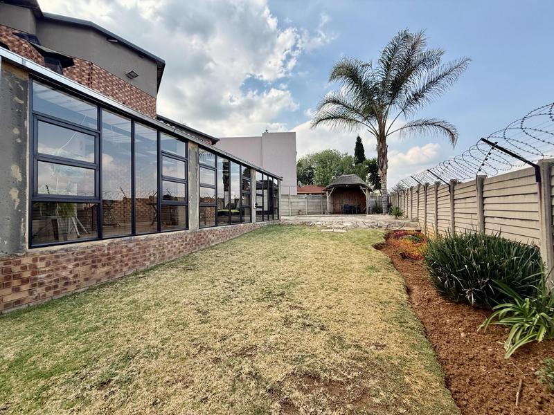4 Bedroom Property for Sale in Terenure Gauteng