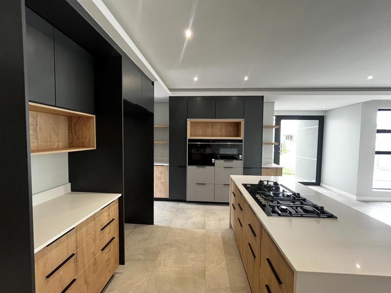 4 Bedroom Property for Sale in Fountainbrook Estate Gauteng