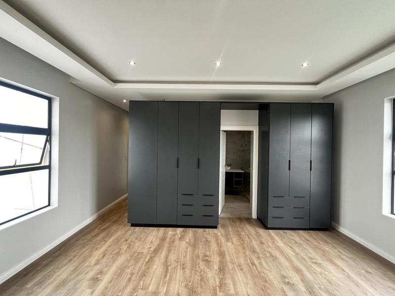 4 Bedroom Property for Sale in Fountainbrook Estate Gauteng