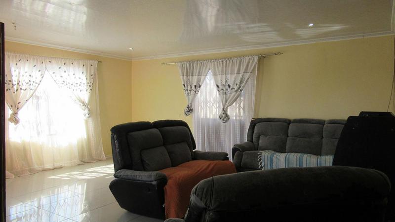2 Bedroom Property for Sale in Witpoortjie Gauteng