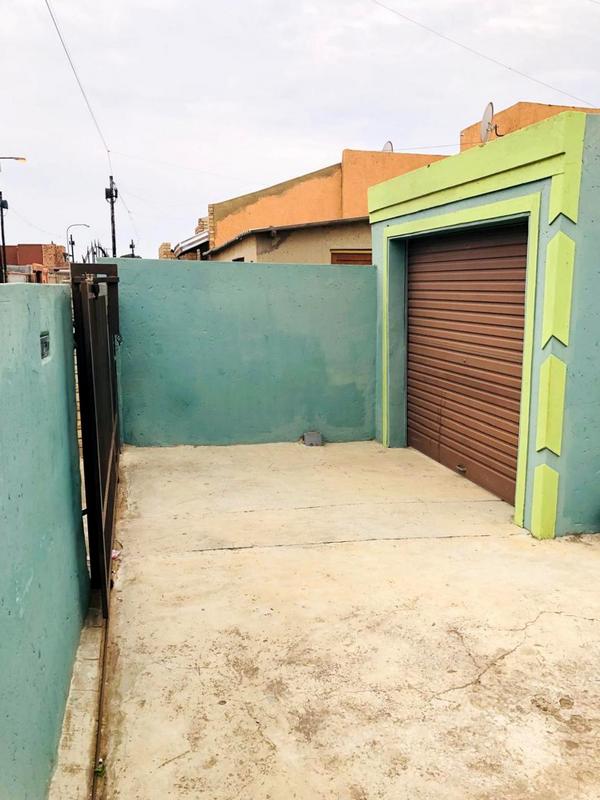1 Bedroom Property for Sale in Meadowlands Gauteng