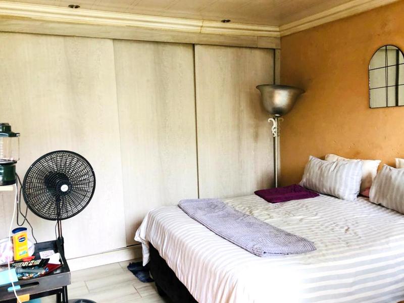 1 Bedroom Property for Sale in Meadowlands Gauteng