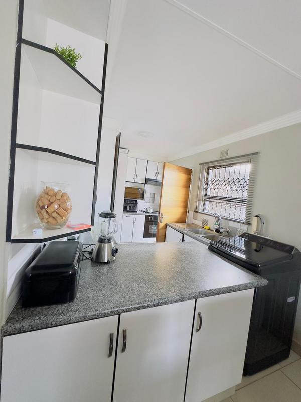 4 Bedroom Property for Sale in Mmesi Park Gauteng