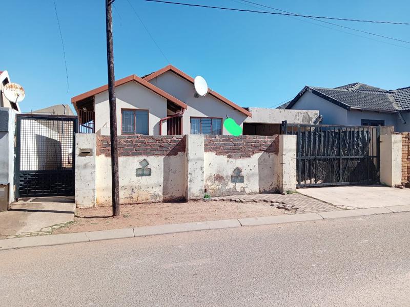 To Let 2 Bedroom Property for Rent in Doornkop Gauteng