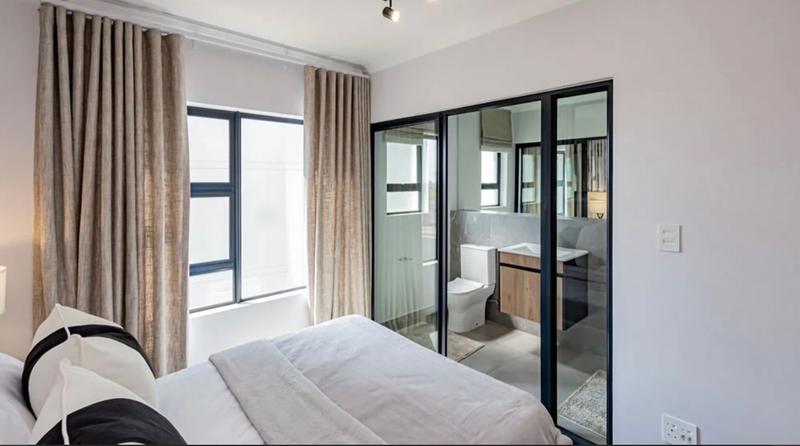 To Let 2 Bedroom Property for Rent in Erand Gardens Gauteng