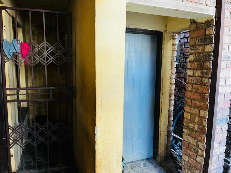 12 Bedroom Property for Sale in Tembisa Gauteng
