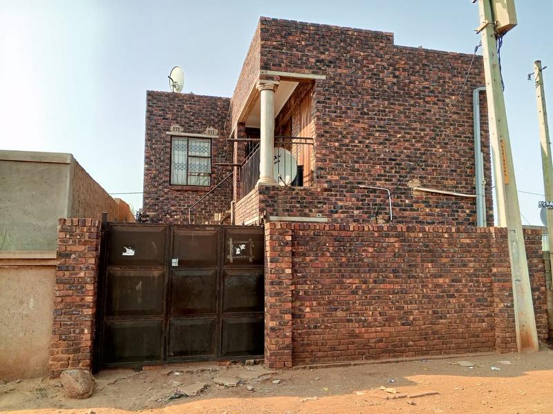 10 Bedroom Property for Sale in Tembisa Gauteng