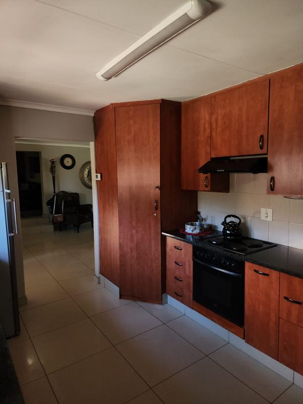 4 Bedroom Property for Sale in Brenthurst Gauteng
