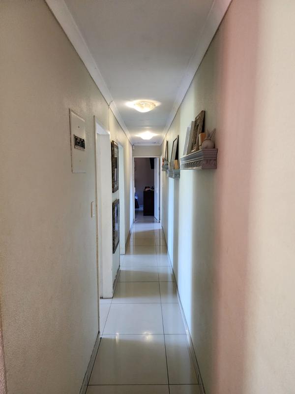 4 Bedroom Property for Sale in Brenthurst Gauteng