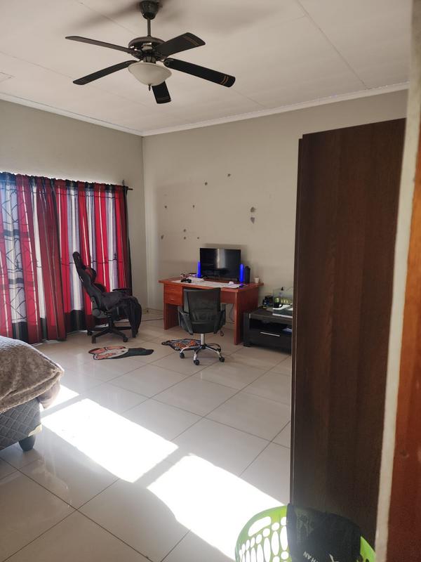 4 Bedroom Property for Sale in Brenthurst Gauteng