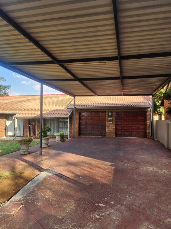 4 Bedroom Property for Sale in Brenthurst Gauteng