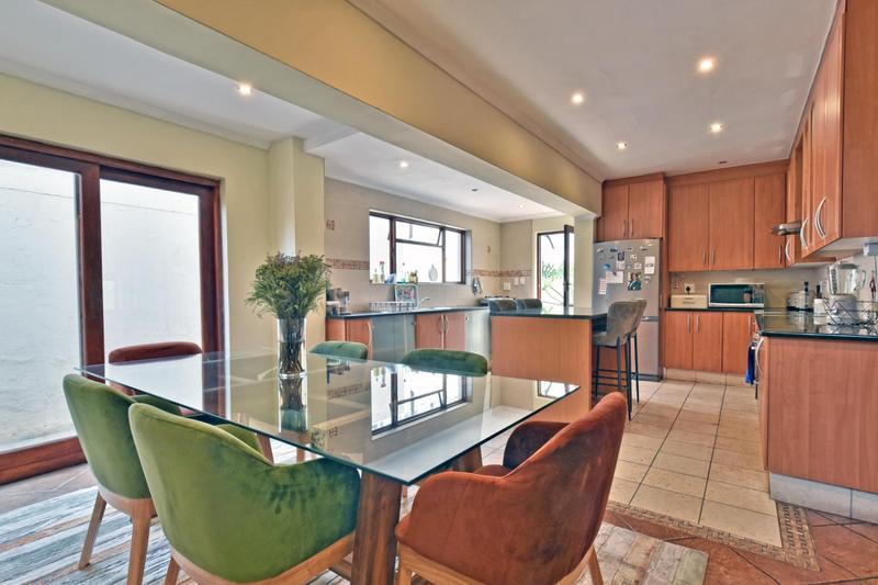 4 Bedroom Property for Sale in Morningside Gauteng