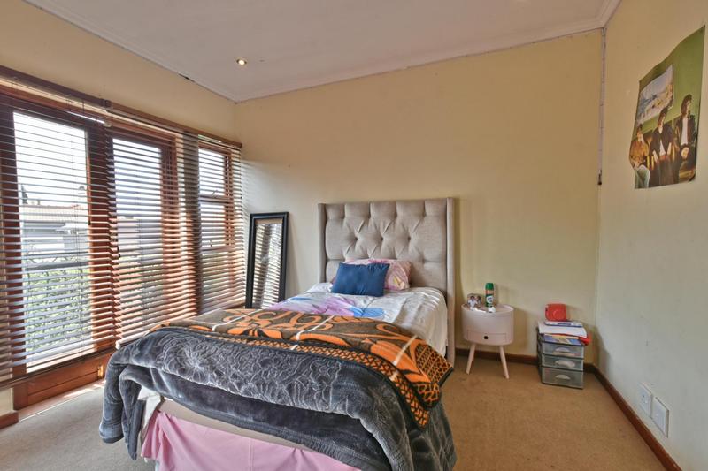 4 Bedroom Property for Sale in Morningside Gauteng