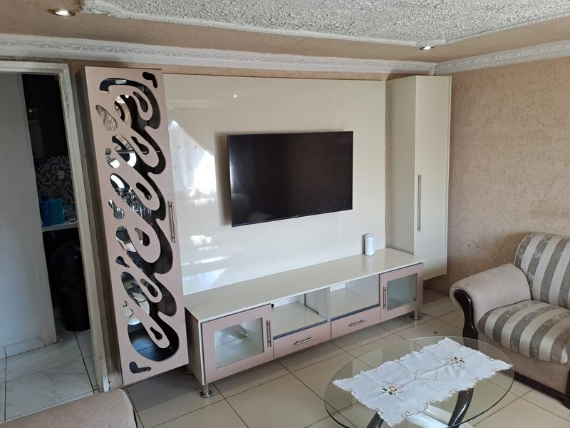 3 Bedroom Property for Sale in Klipspruit West Gauteng