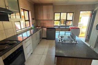 3 Bedroom Property for Sale in Newlands Gauteng