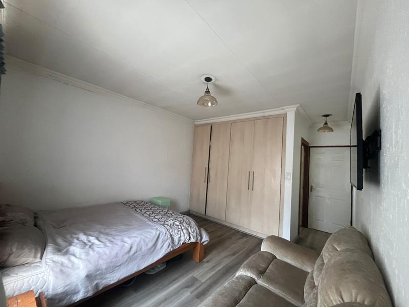 To Let 2 Bedroom Property for Rent in Ravenswood Gauteng