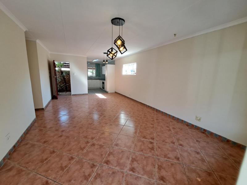 3 Bedroom Property for Sale in Rooihuiskraal North Gauteng
