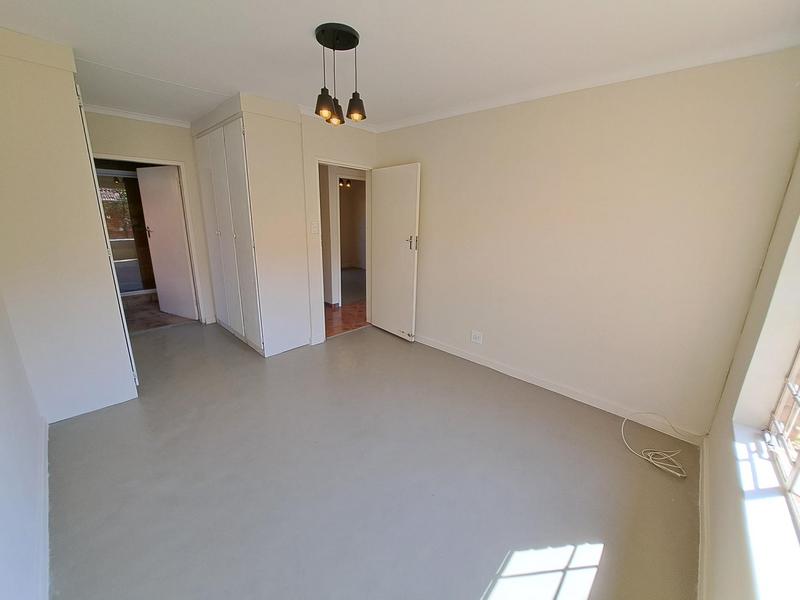 3 Bedroom Property for Sale in Rooihuiskraal North Gauteng