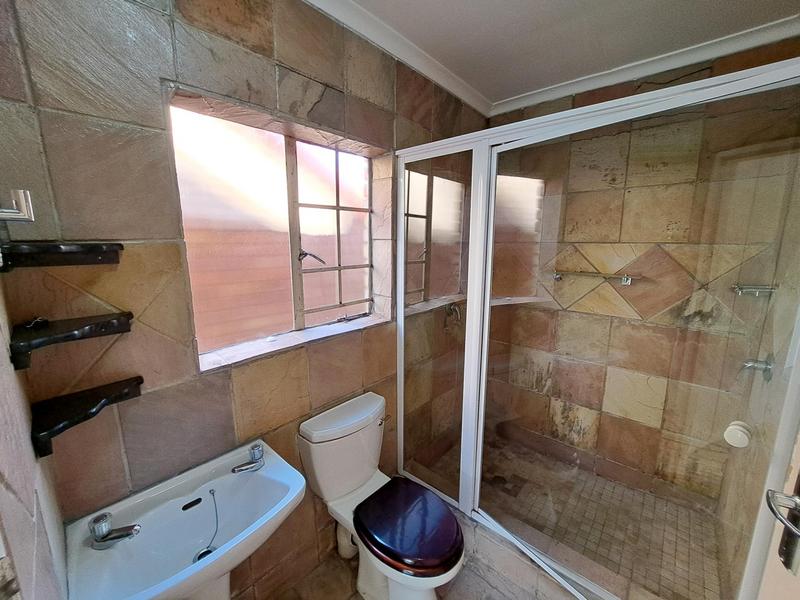 3 Bedroom Property for Sale in Rooihuiskraal North Gauteng