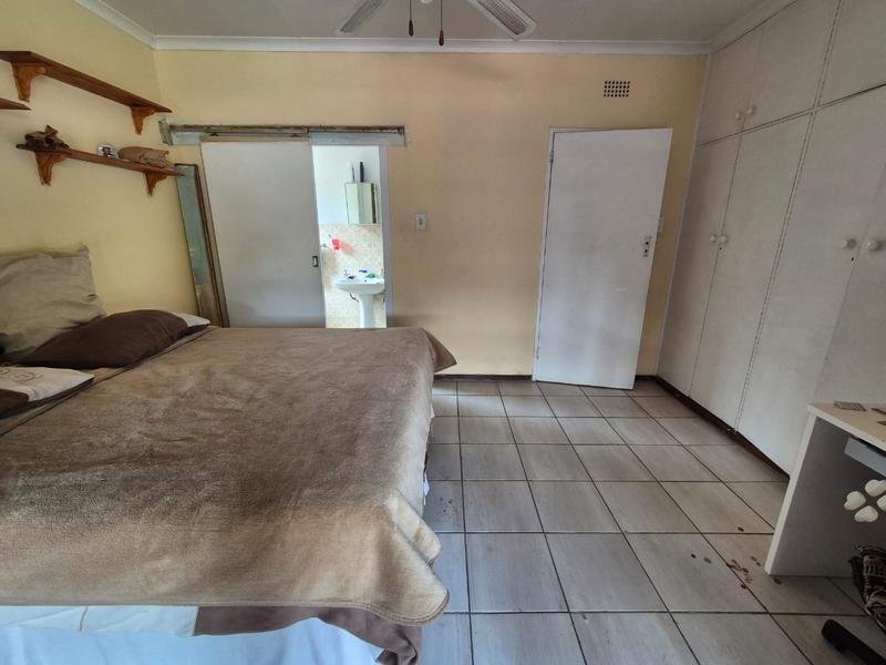 4 Bedroom Property for Sale in Brackendowns Gauteng