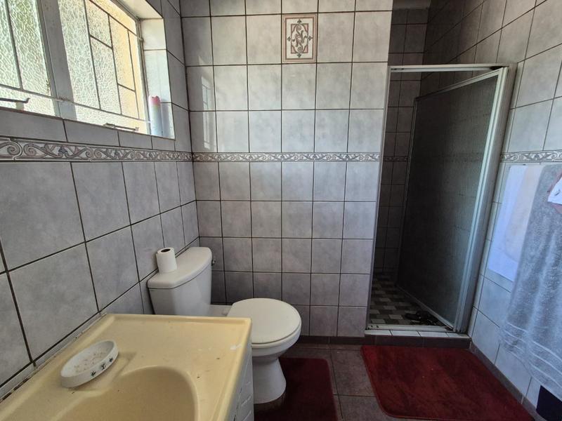 4 Bedroom Property for Sale in Brackendowns Gauteng