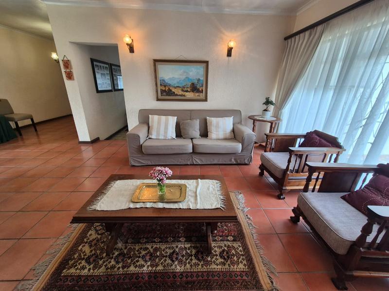 5 Bedroom Property for Sale in Brackendowns Gauteng