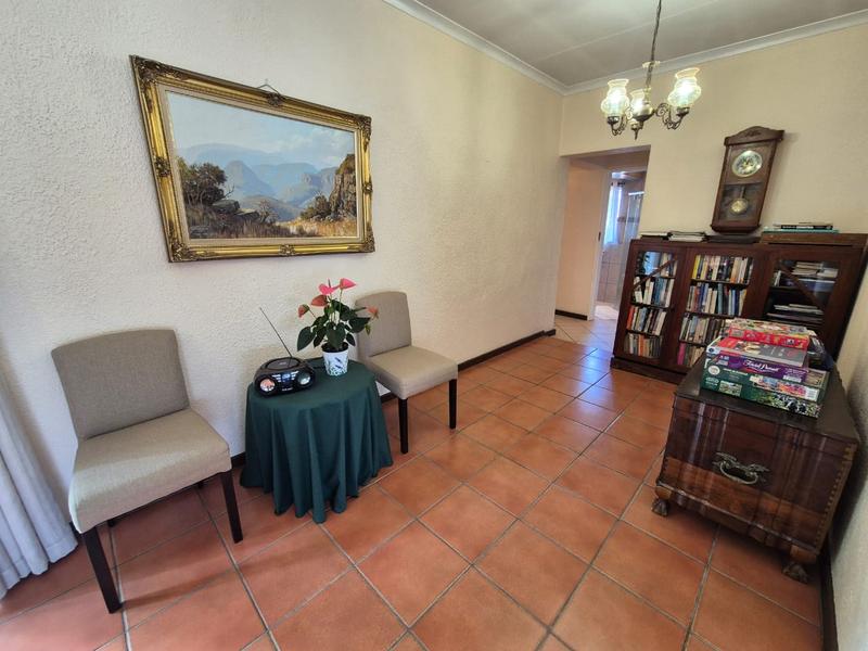 5 Bedroom Property for Sale in Brackendowns Gauteng