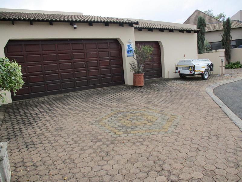 To Let 3 Bedroom Property for Rent in Radiokop Gauteng